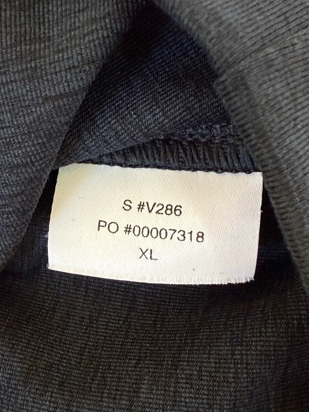 Vuori Sunday Element Performance Vest in Color Ink Heather — XL - Picture 9 of 9